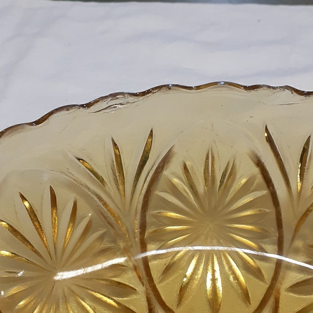 2 pc Vtg. Medallion Pattern MCM Serving Chip Large Bowls Anchor Hocking Indiana - Picture 2 of 7